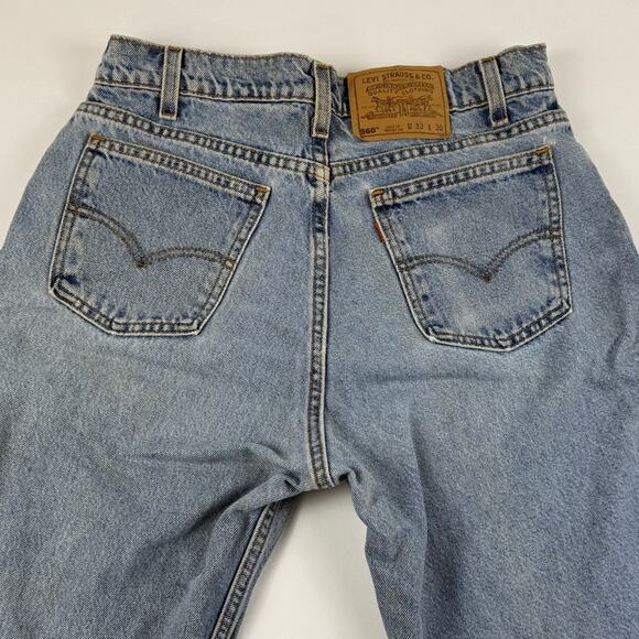 Vintage Levis 560 Light Blue Denim Faded Jeans 90s Orange Tab Fits like 32x28 - Picture 5 of 10